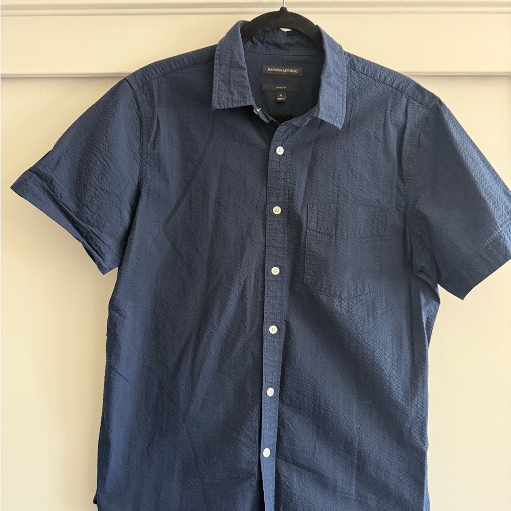 Banana Republic Navy Blue Seersucker Short Sleeve Shirt